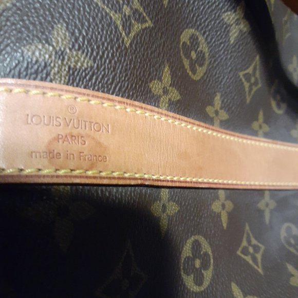 Louis Vuitton Mongram Keepall Duffle - Picture 8 of 9